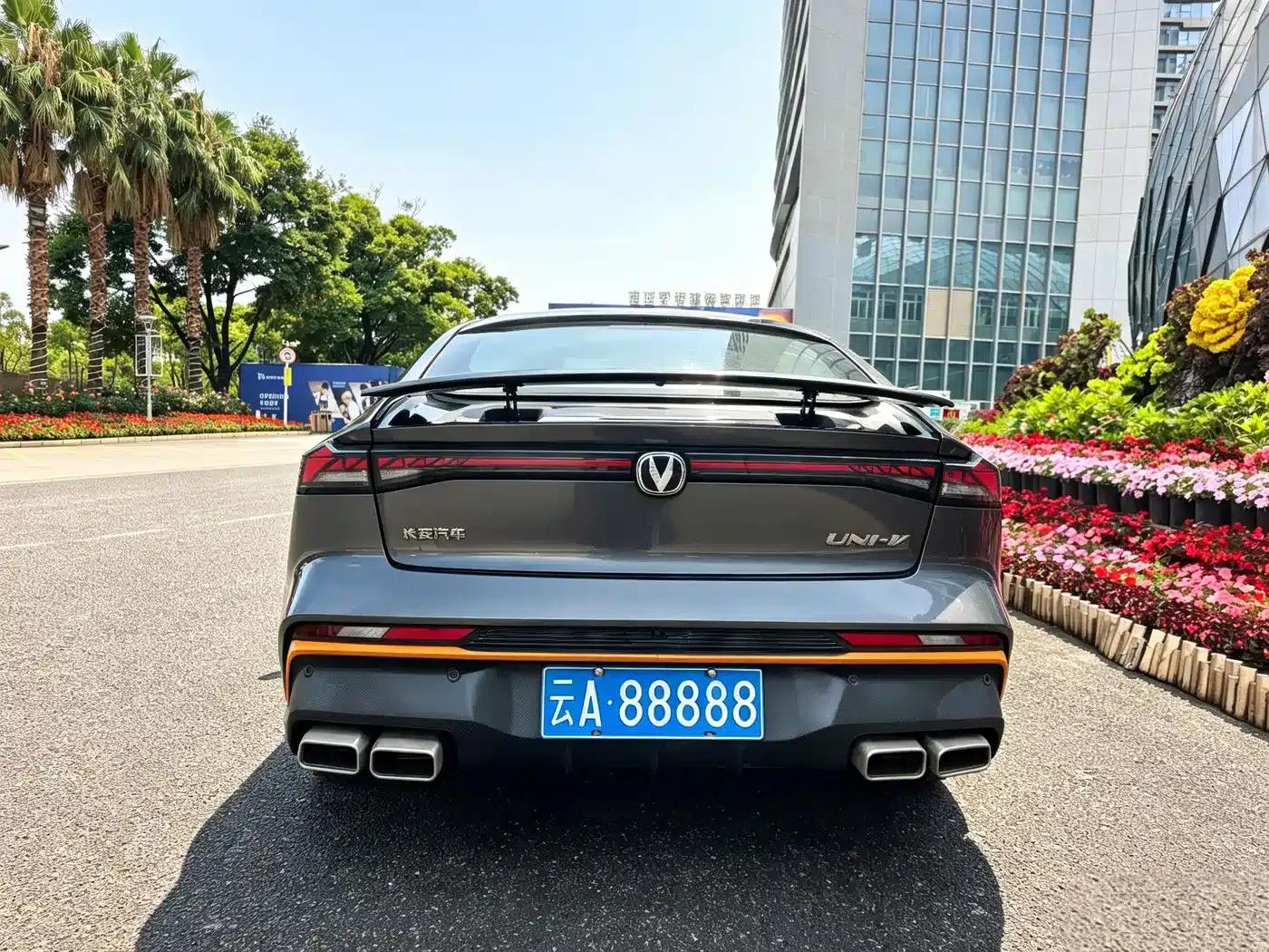 Changan UNI-V 2024 2.0T Classic Sport — миниатюра 14