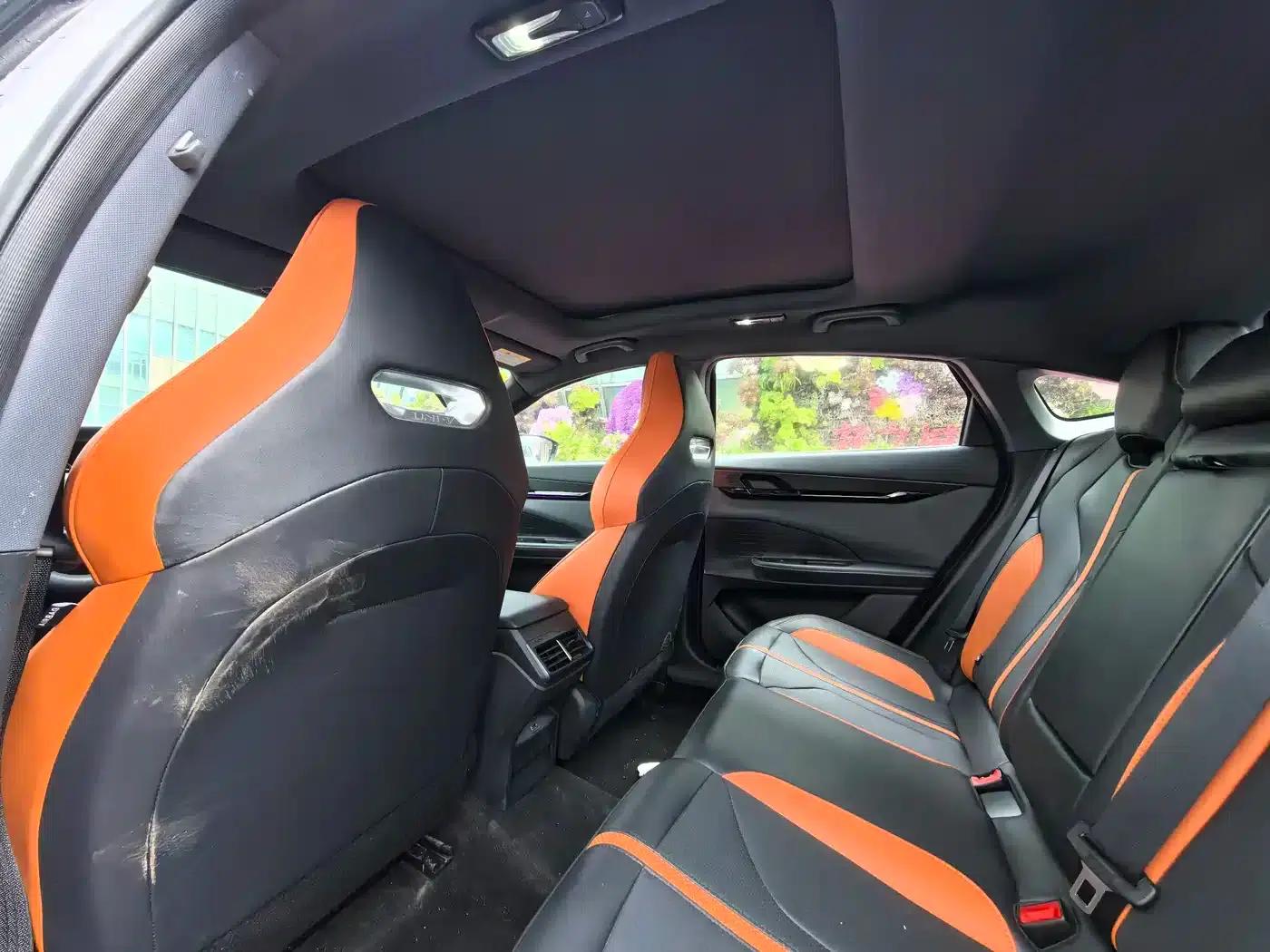 Changan UNI-V 2024 2.0T Classic Sport — миниатюра 6