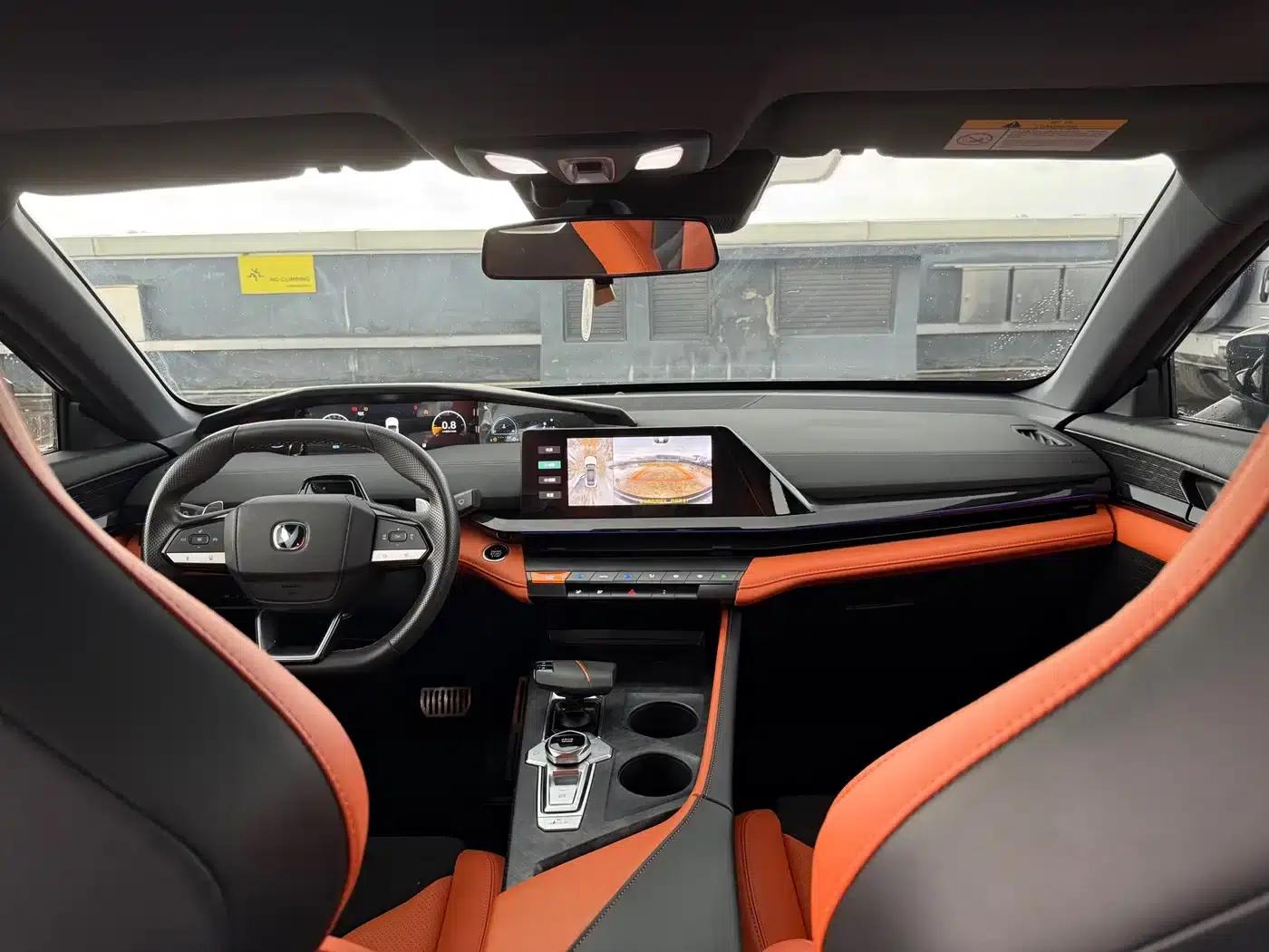 Changan UNI-V 2023 1.5T Sport Edition — миниатюра 9