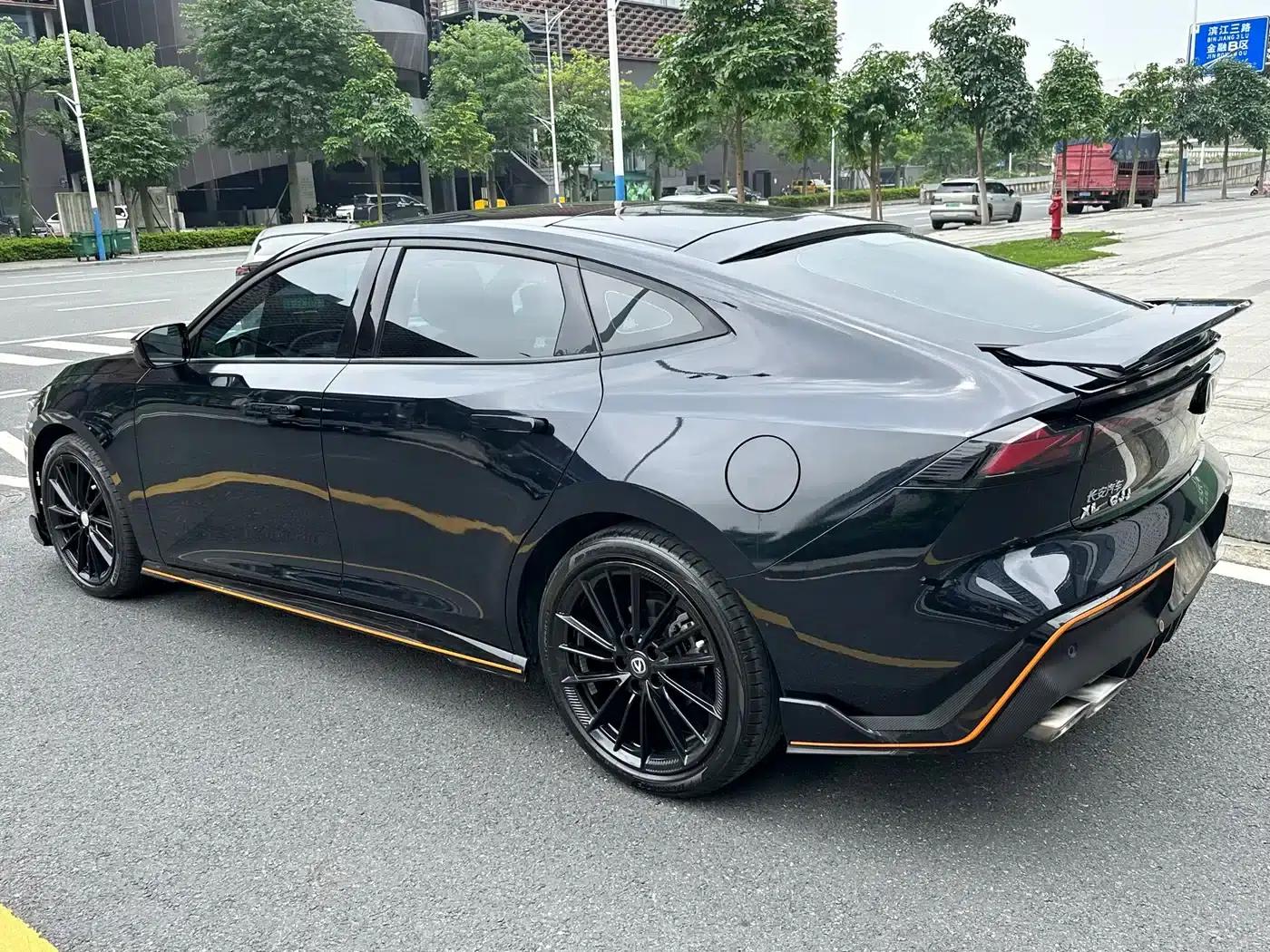 Changan UNI-V 2022 1.5T Sport Edition — миниатюра 14