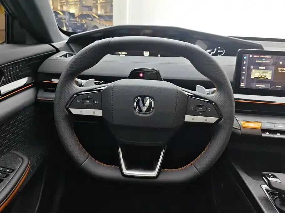 Changan UNI-V 2024 1.5T High-Performance Edition — миниатюра 15
