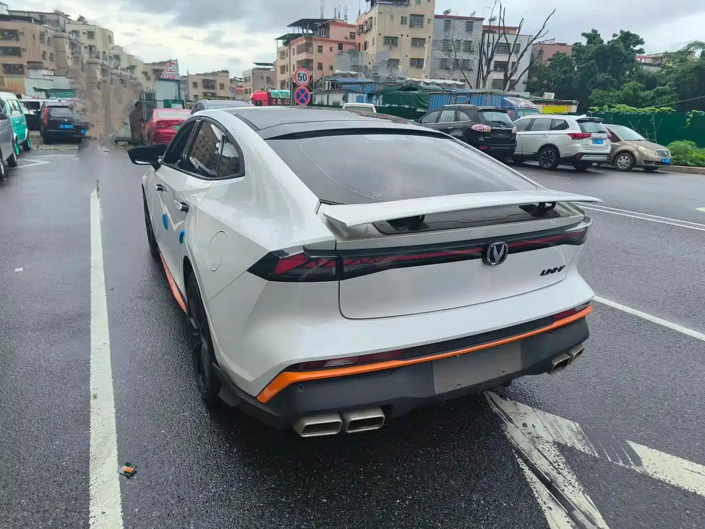 Changan UNI-V 2024 1.5T Premium Sport — миниатюра 11