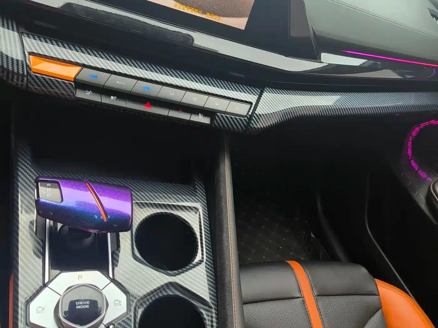 Changan UNI-V 2024 1.5T Premium Sport — миниатюра 6