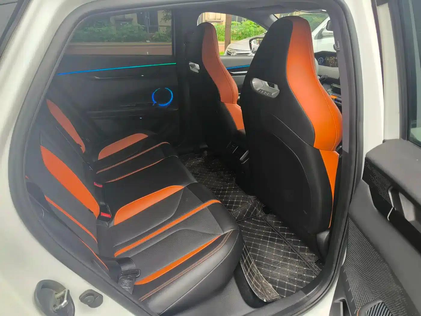 Changan UNI-V 2024 1.5T Premium Sport — миниатюра 9