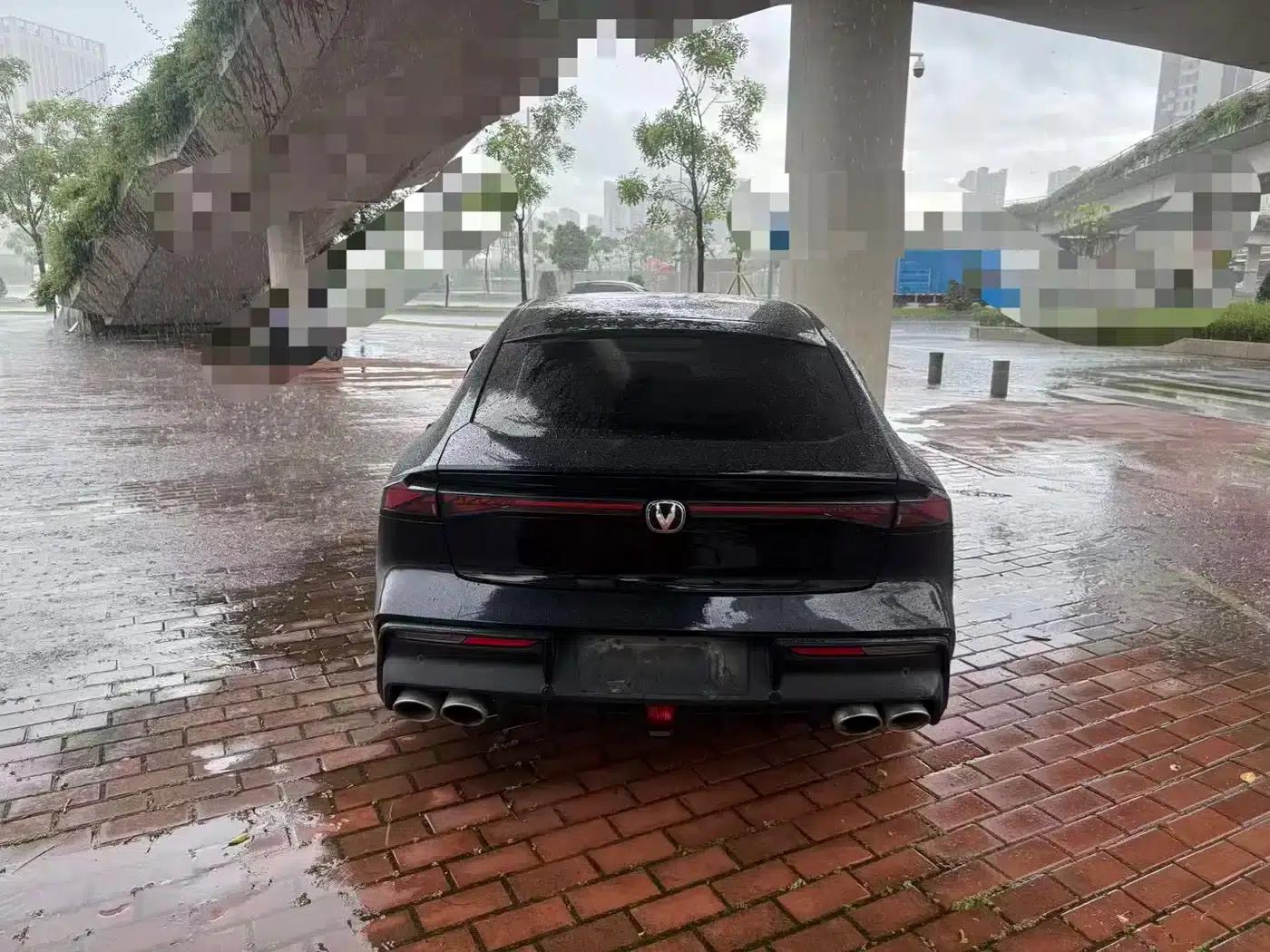 Changan UNI-V 2022 1.5T Sport Edition — миниатюра 8