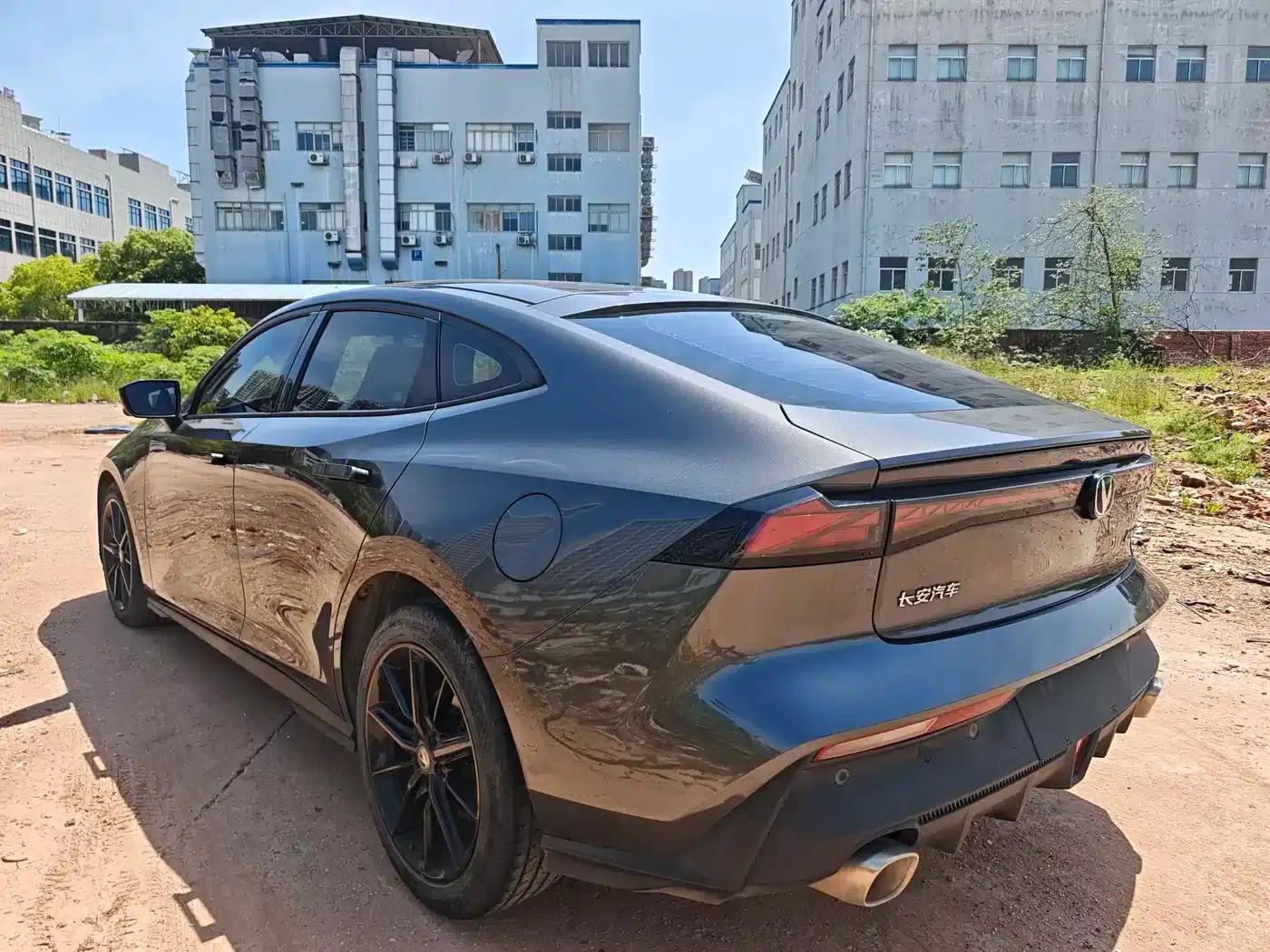 Changan UNI-V 2023 1.5T Premium Edition — миниатюра 7