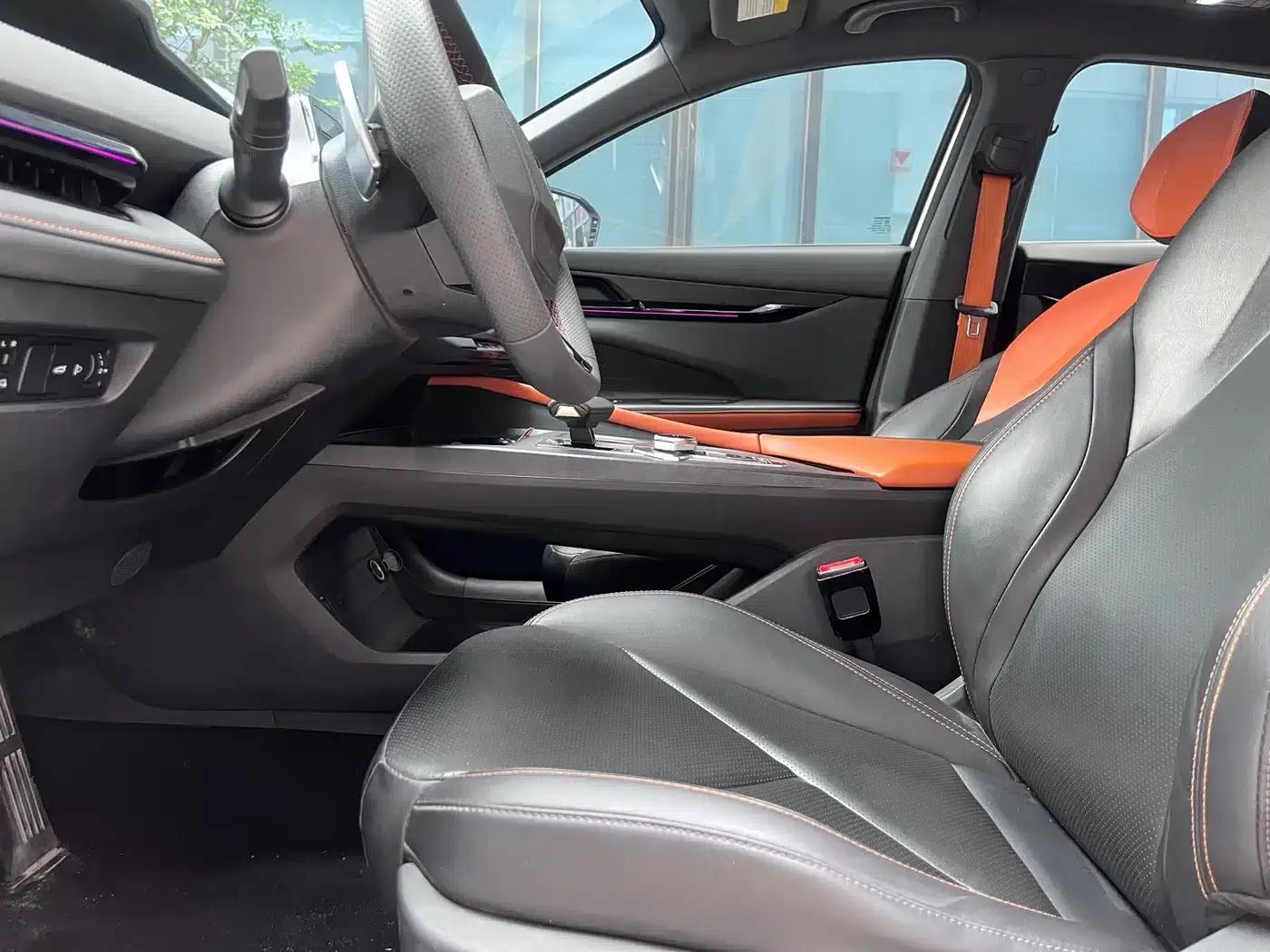 Changan UNI-V 2022 1.5T Premium Edition — миниатюра 7