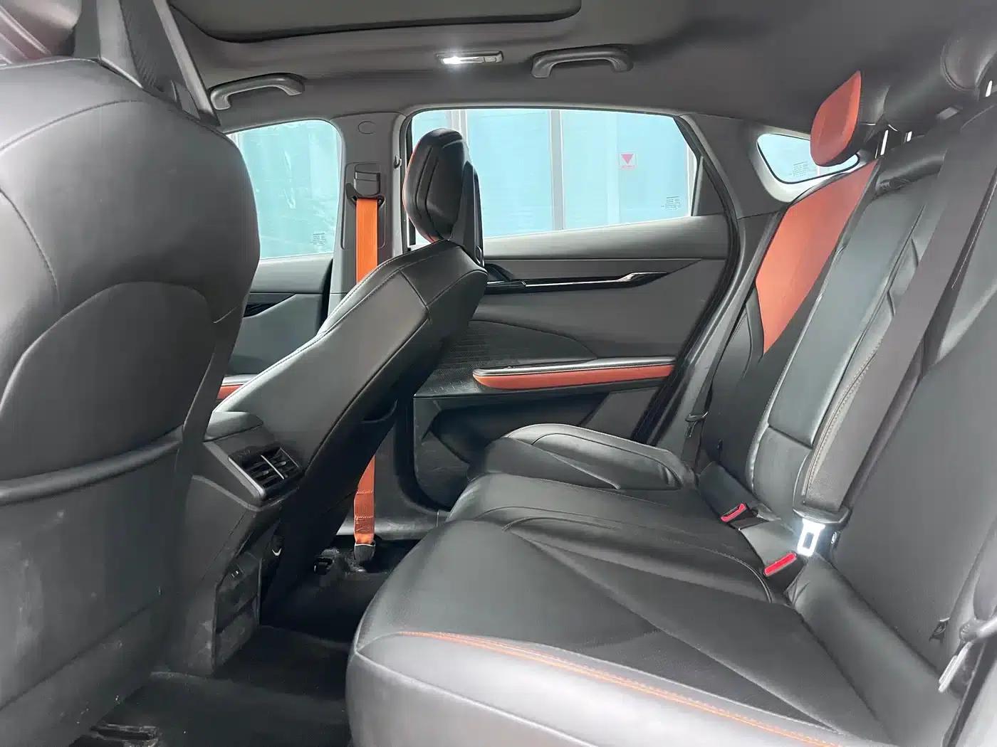 Changan UNI-V 2022 1.5T Premium Edition — миниатюра 8