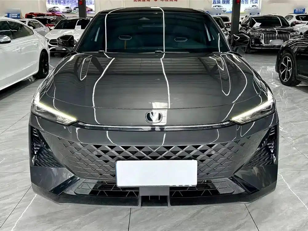 Changan UNI-V 2024 1.5T Premium Sport — миниатюра 2