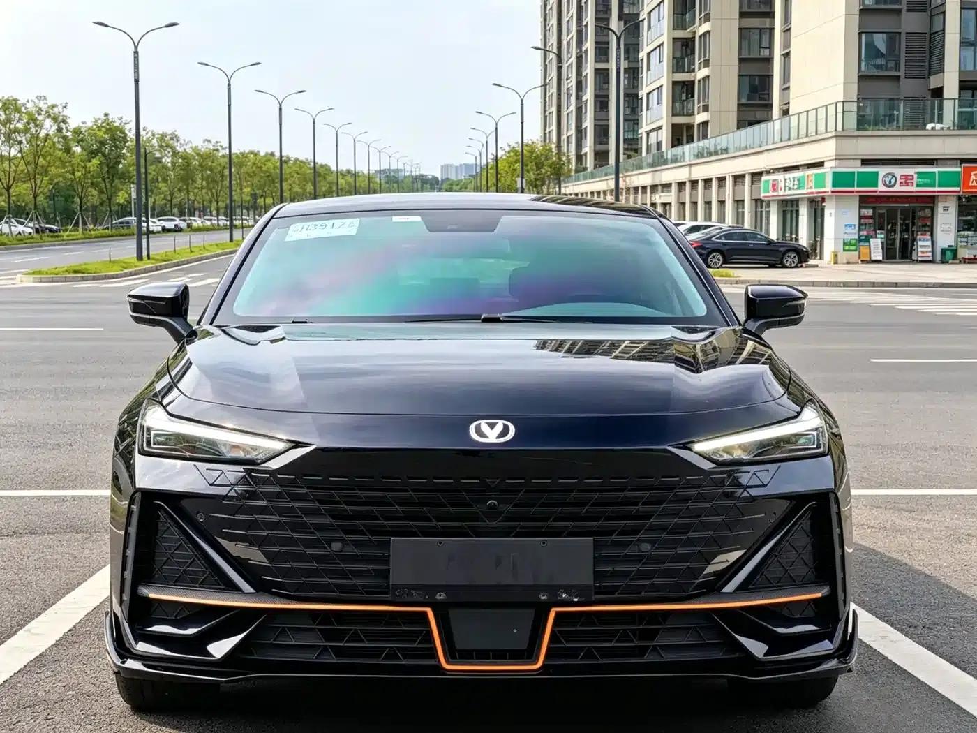 Changan UNI-V 2022 1.5T Sport Edition — миниатюра 2
