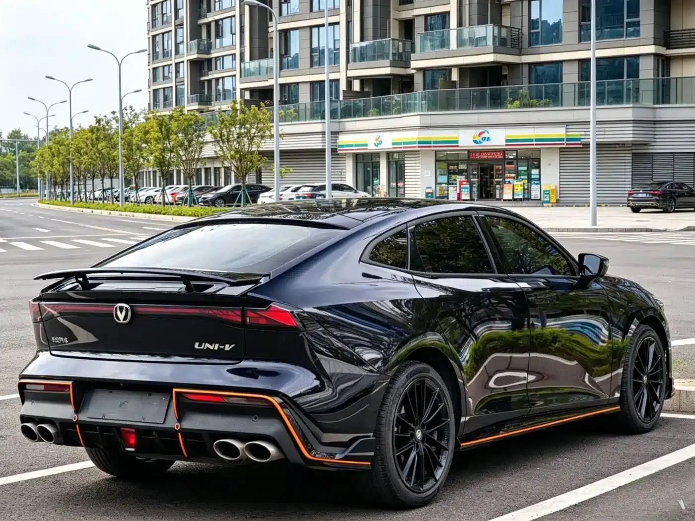 Changan UNI-V 2022 1.5T Sport Edition — миниатюра 6