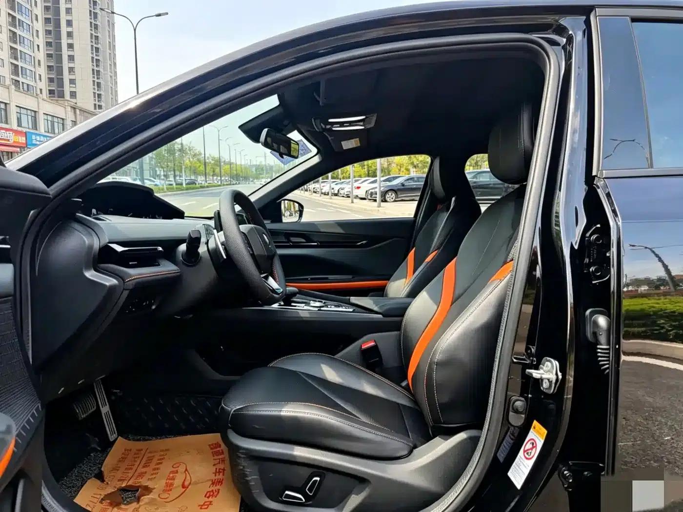 Changan UNI-V 2022 1.5T Sport Edition — миниатюра 7