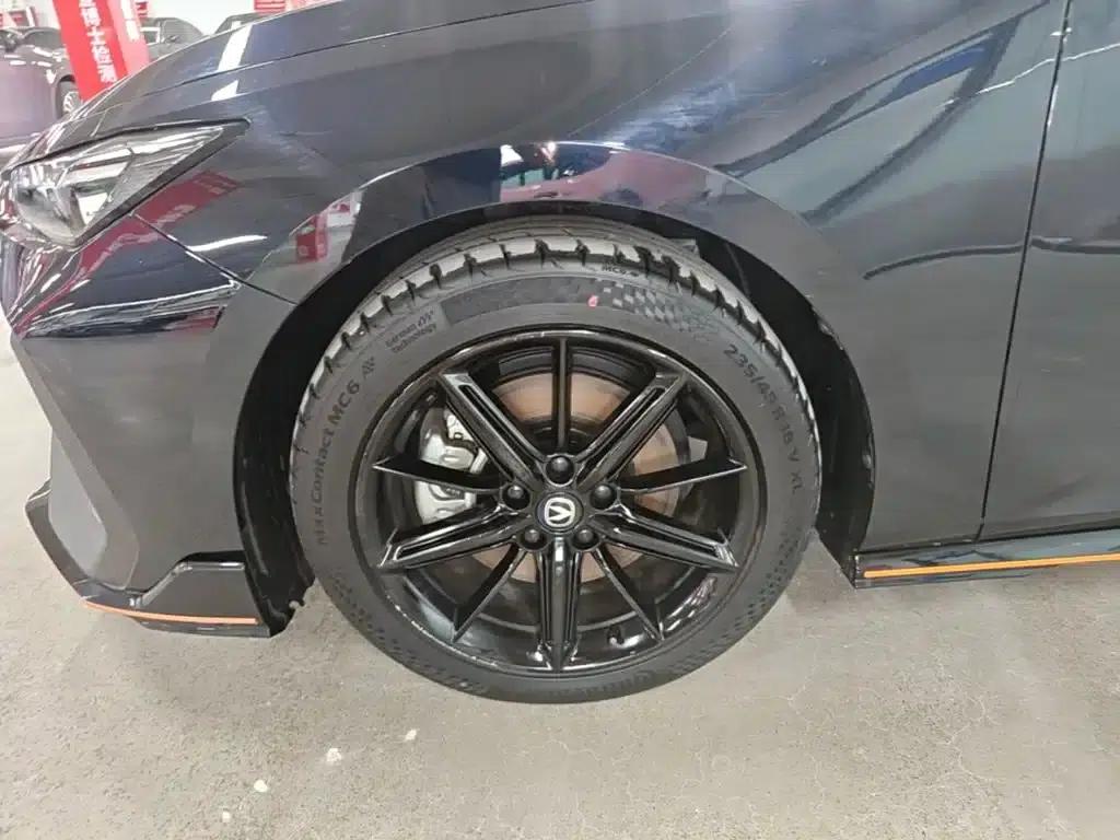 Changan UNI-V 2023 2.0T Speed Edition — миниатюра 23