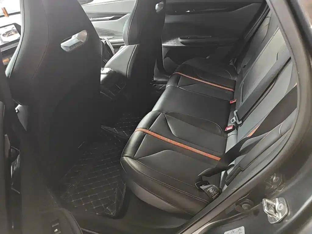 Changan UNI-V 2024 1.5T Premium Edition — миниатюра 17