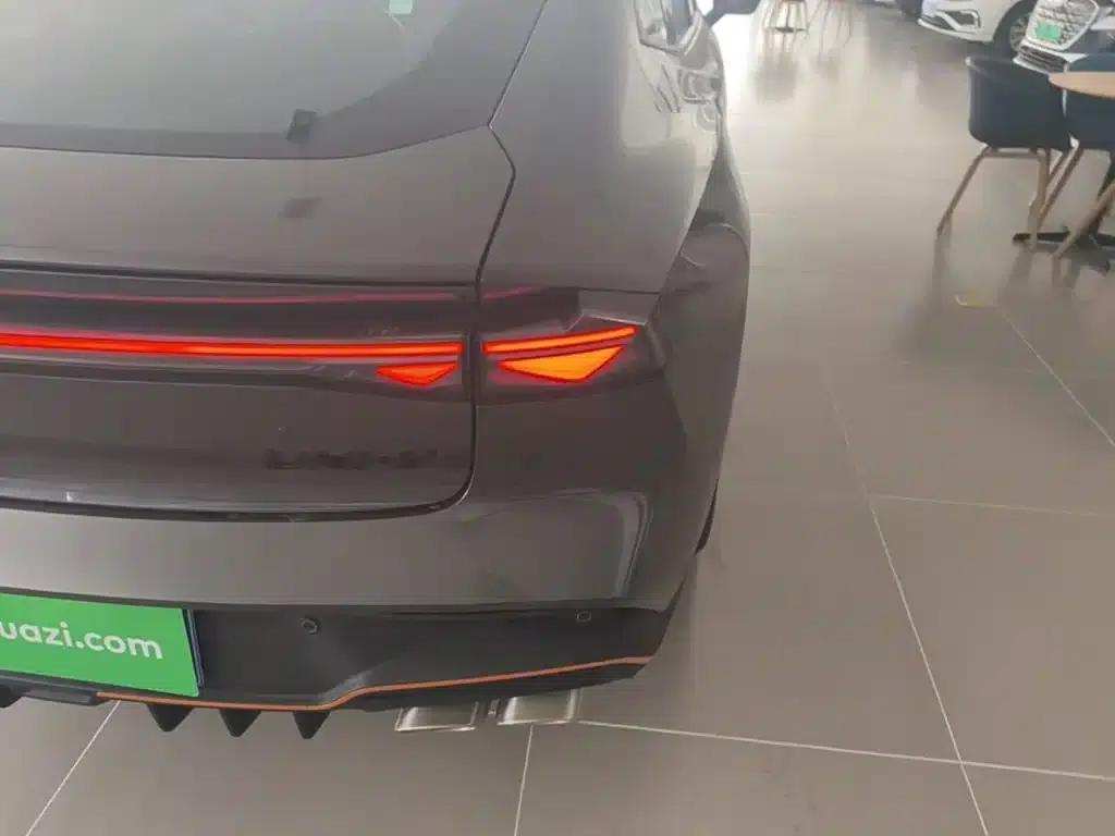 Changan UNI-V 2025 Model, Third Generation, 2.0T Sport Edition — миниатюра 8