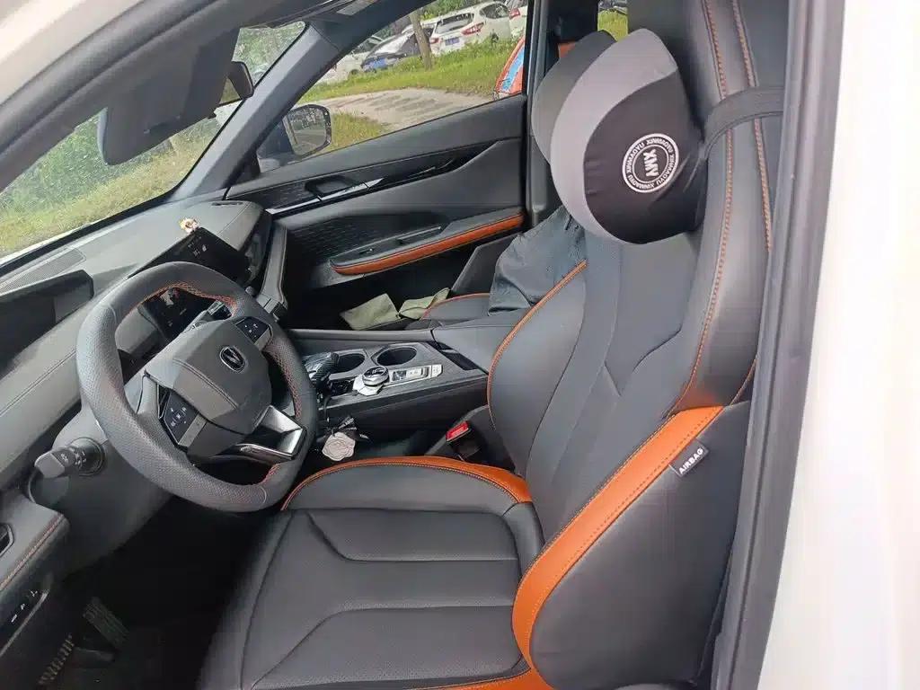 Changan UNI-V 2023 1.5T Premium Edition — миниатюра 8