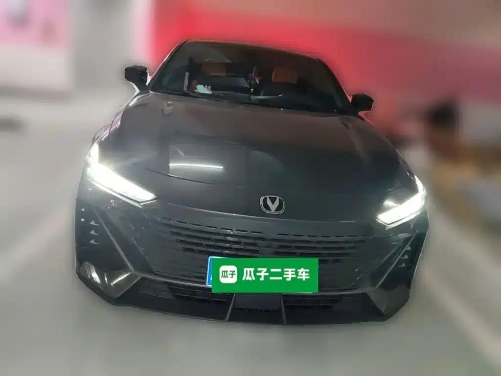Changan UNI-V 2022 1.5T Premium Edition — миниатюра 24