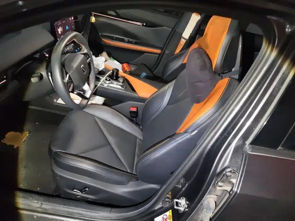 Changan UNI-V 2022 1.5T Premium Edition — миниатюра 8