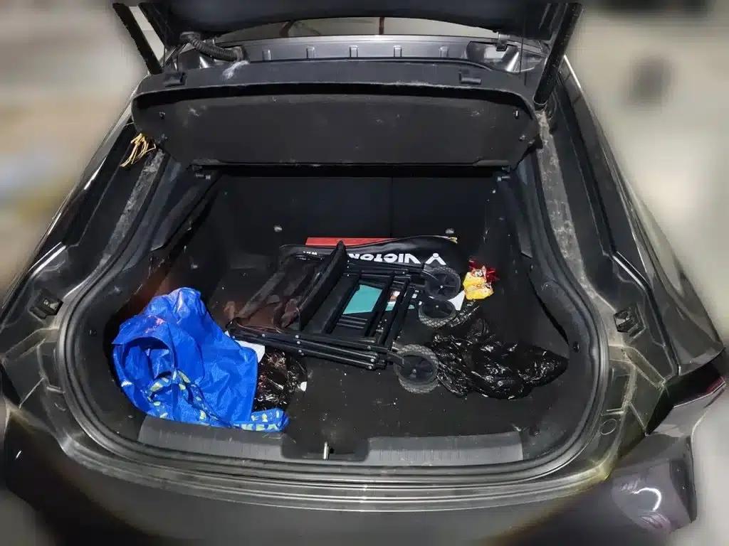 Changan UNI-V 2022 1.5T Premium Edition — миниатюра 10