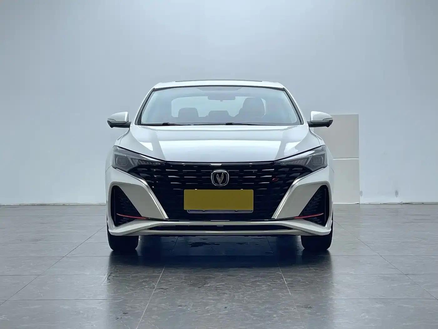 Changan Eado 2023 Enjoy Edition PLUS Blue Whale NE 1.4T GDI DCT Premium Edition — миниатюра 2