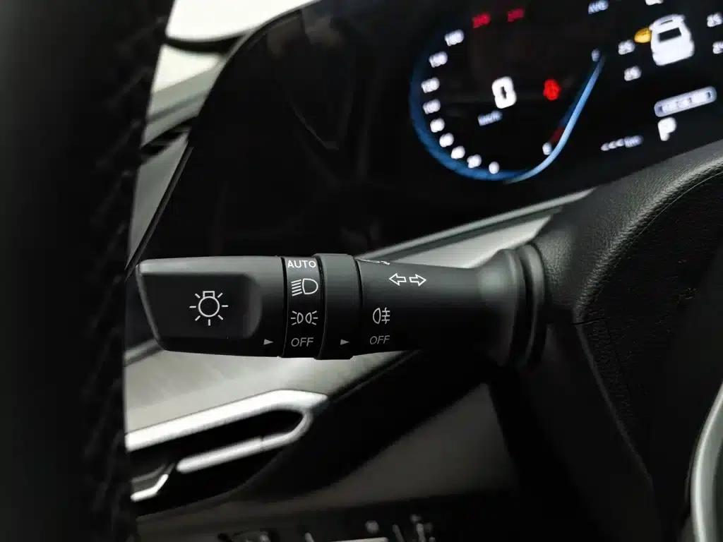 Changan Eado 2023 Enjoy Edition PLUS Blue Whale NE 1.4T GDI DCT Premium Edition — миниатюра 21