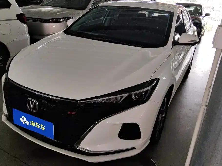 Changan Eado 2021 PLUS Blue Whale NE 1.4T GDI DCT Flagship Edition — миниатюра 1
