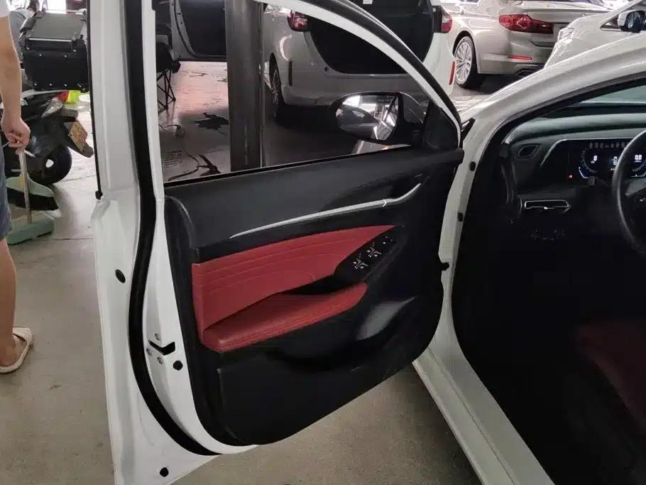 Changan Eado 2021 PLUS Blue Whale NE 1.4T GDI DCT Flagship Edition — миниатюра 7