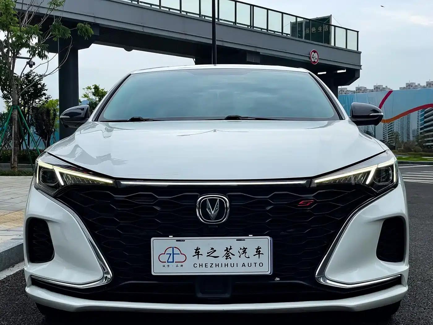 Changan Eado 2021 PLUS Blue Whale NE 1.4T GDI DCT Flagship Edition — миниатюра 1