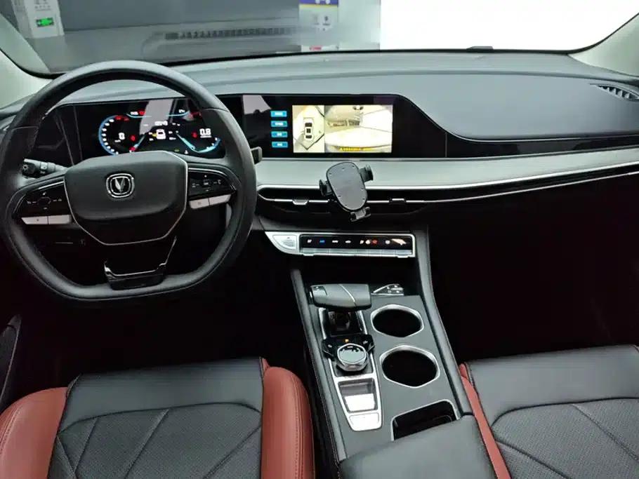 Changan Eado 2024 PLUS Blue Whale NE 1.4T GDI DCT High-Performance Edition — миниатюра 12