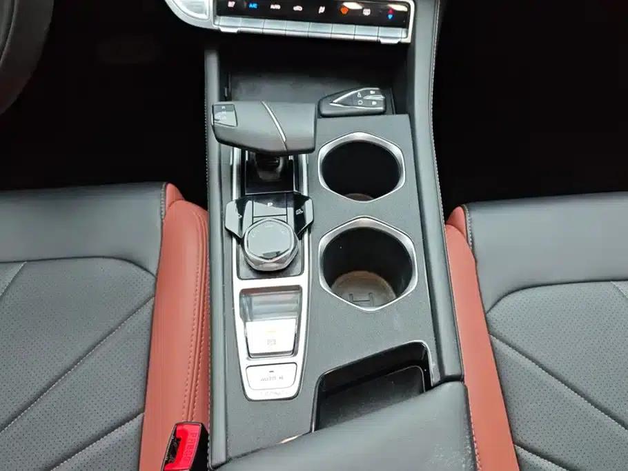 Changan Eado 2024 PLUS Blue Whale NE 1.4T GDI DCT High-Performance Edition — миниатюра 16