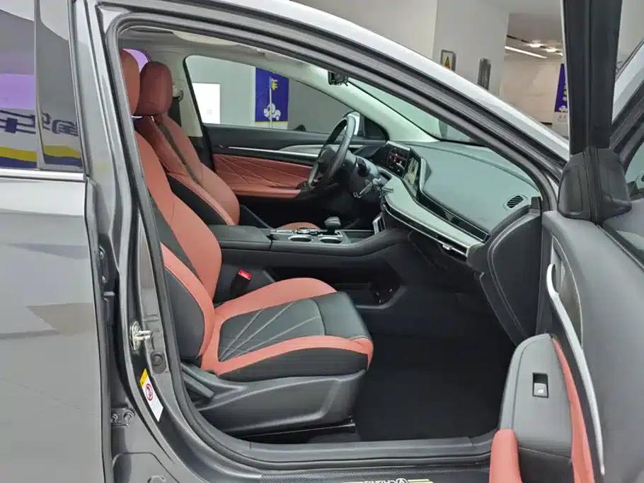 Changan Eado 2024 PLUS Blue Whale NE 1.4T GDI DCT High-Performance Edition — миниатюра 8