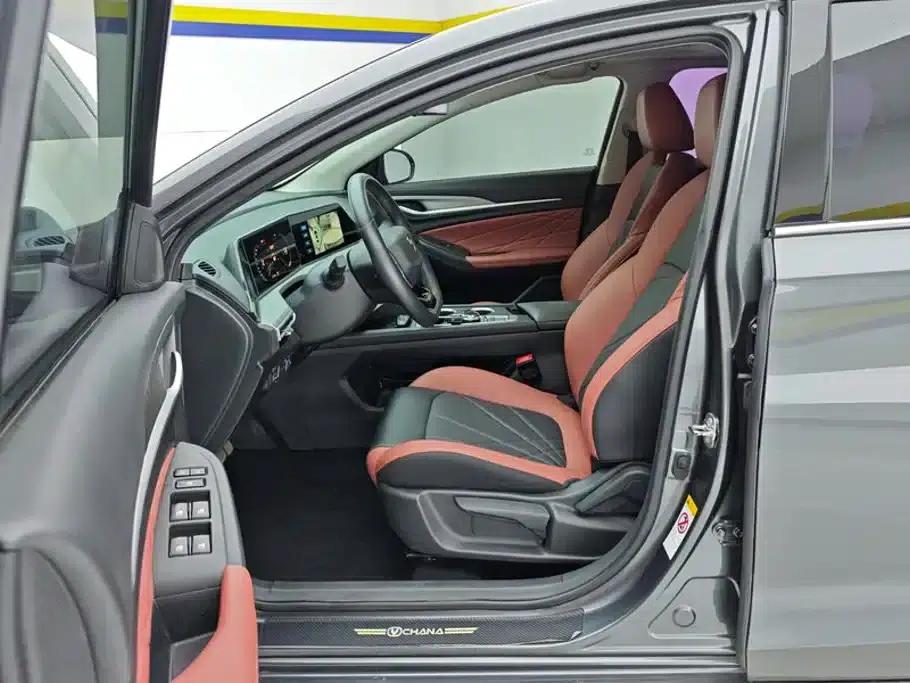 Changan Eado 2024 PLUS Blue Whale NE 1.4T GDI DCT High-Performance Edition — миниатюра 9