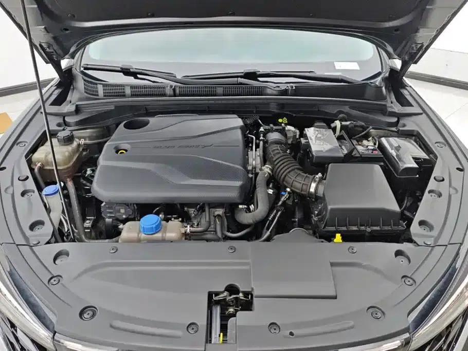 Changan Eado 2024 PLUS Blue Whale NE 1.4T GDI DCT High-Performance Edition — миниатюра 10