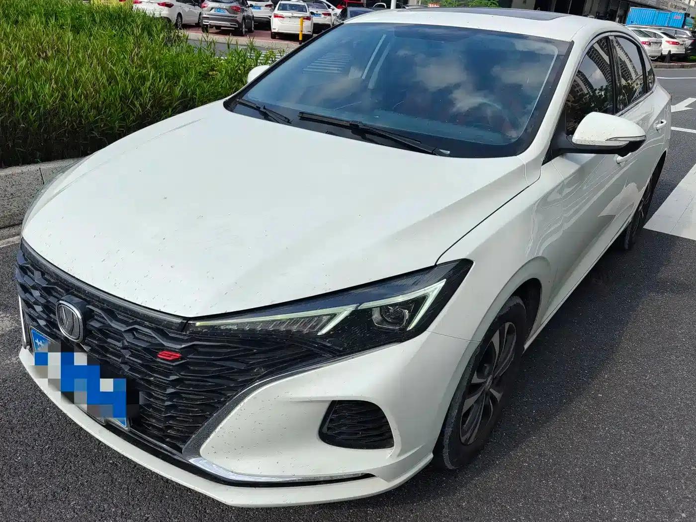 Changan Eado 2022 PLUS Blue Whale NE 1.4T GDI DCT Premium Edition — миниатюра 1