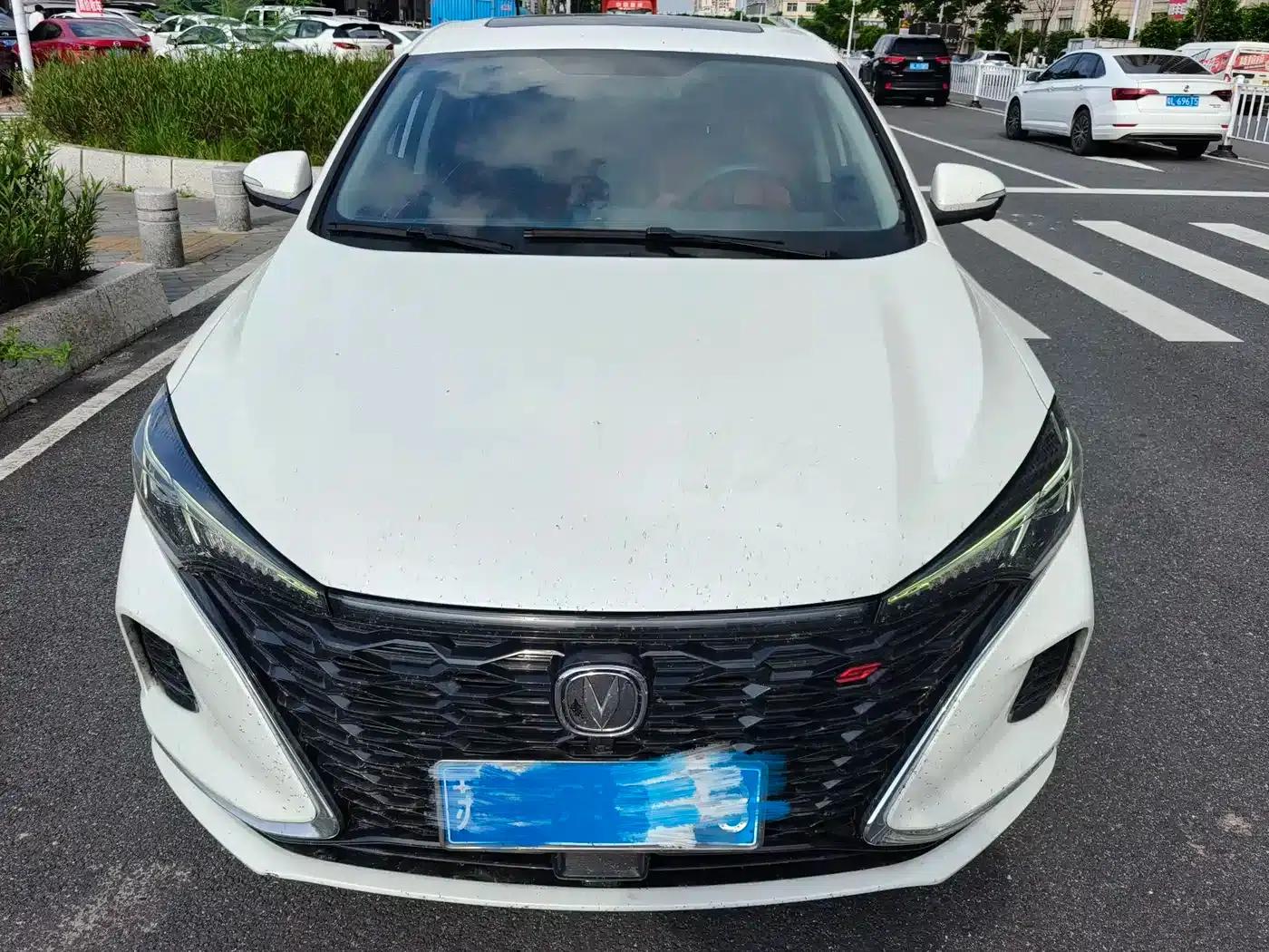Changan Eado 2022 PLUS Blue Whale NE 1.4T GDI DCT Premium Edition — миниатюра 2