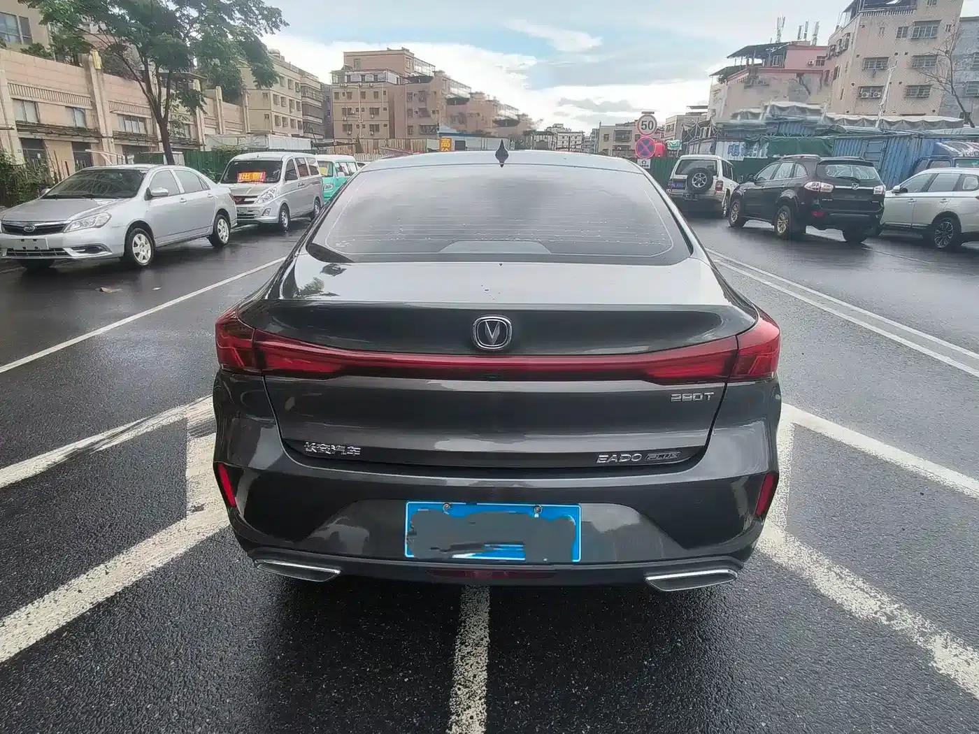 Changan Eado 2023 Enjoy Edition PLUS Blue Whale NE 1.4T GDI DCT Premium Edition — миниатюра 13