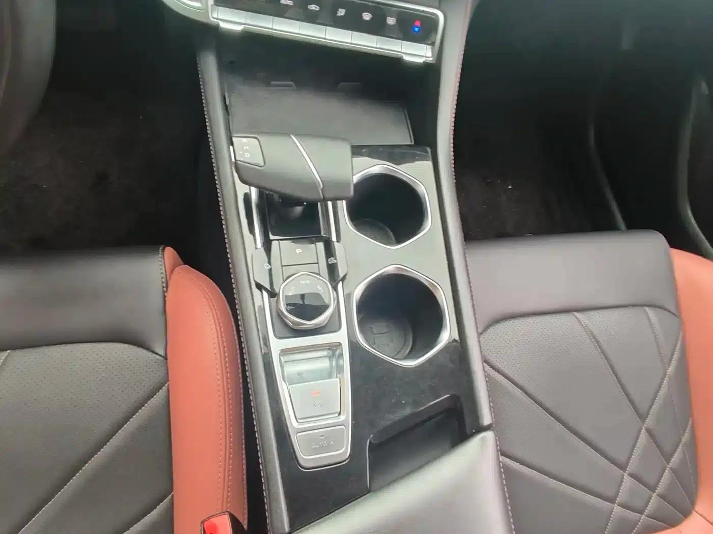 Changan Eado 2023 Enjoy Edition PLUS Blue Whale NE 1.4T GDI DCT Premium Edition — миниатюра 6