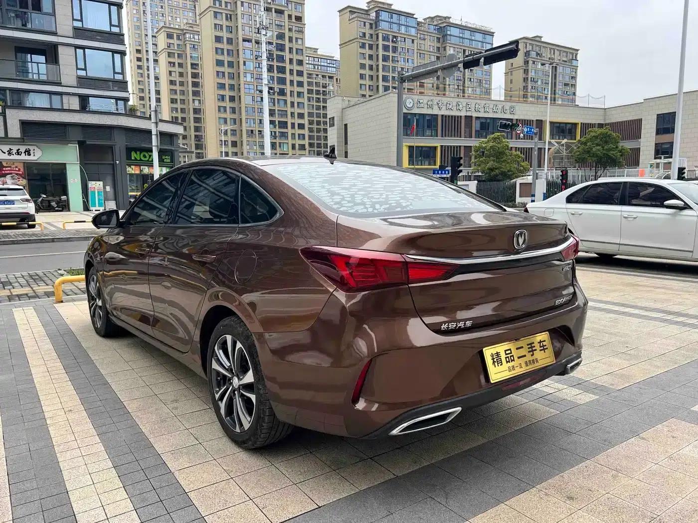 Changan Eado 2020 PLUS Blue Whale NE 1.4T GDI DCT Flagship Edition — миниатюра 22