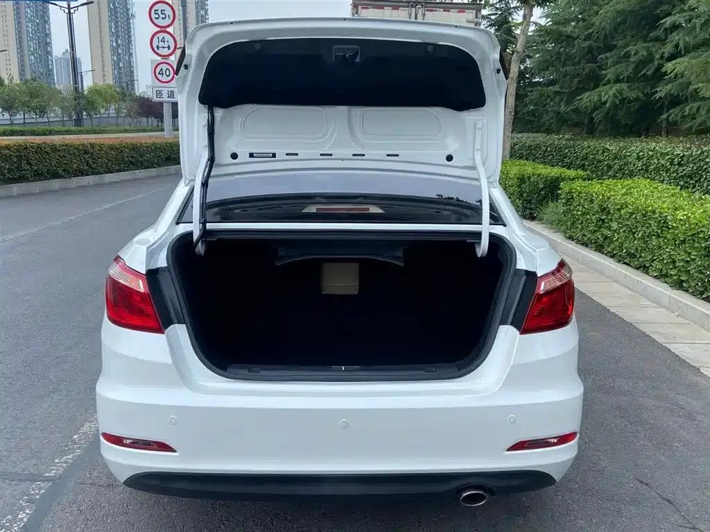 Changan Eado 2016 1.6L Manual Fashion Edition — миниатюра 18