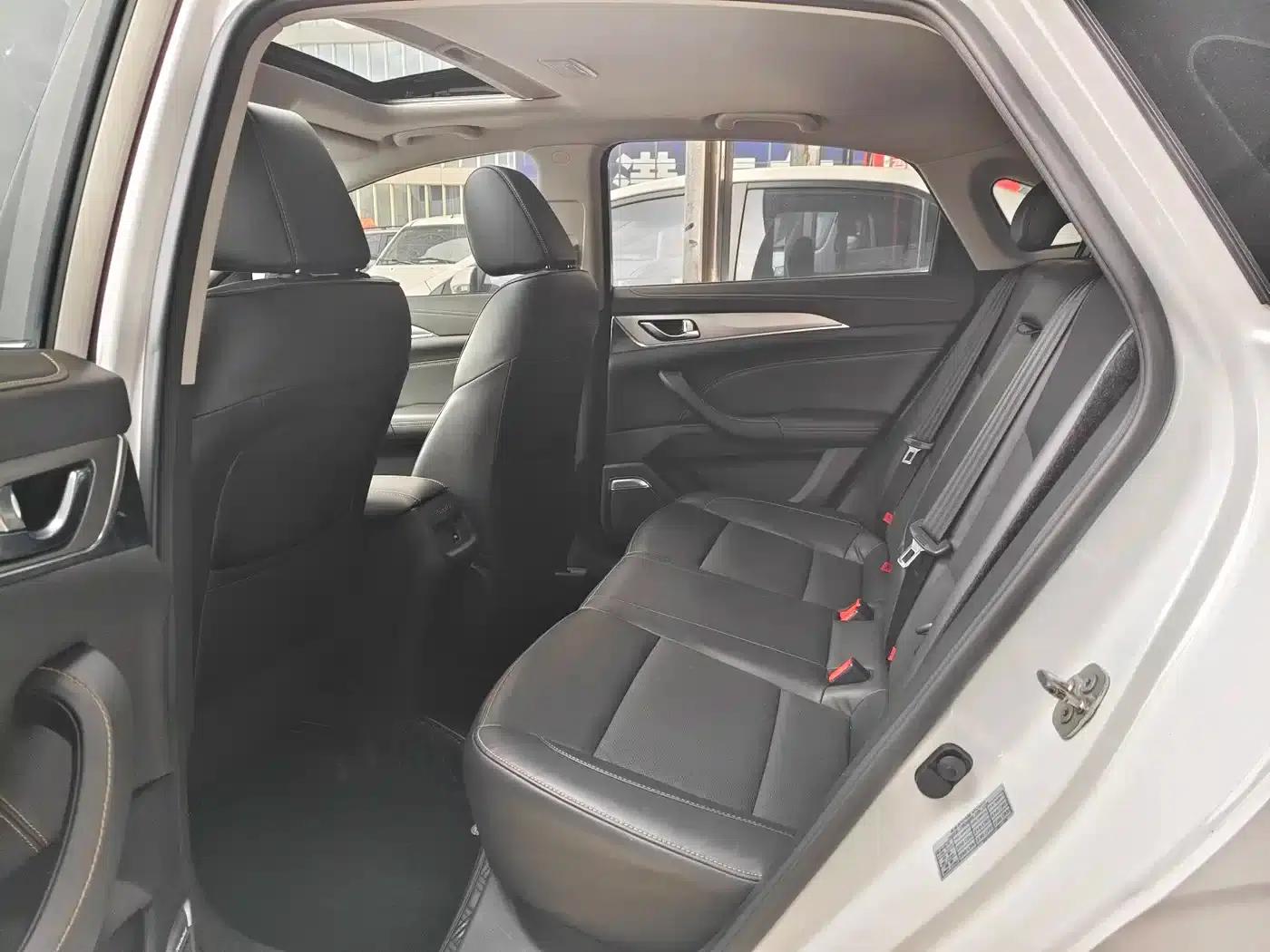 Changan Eado 2019 High-Performance Edition 1.6L GDI Manual Pioneer Model (China VI Emission Standard) — миниатюра 5