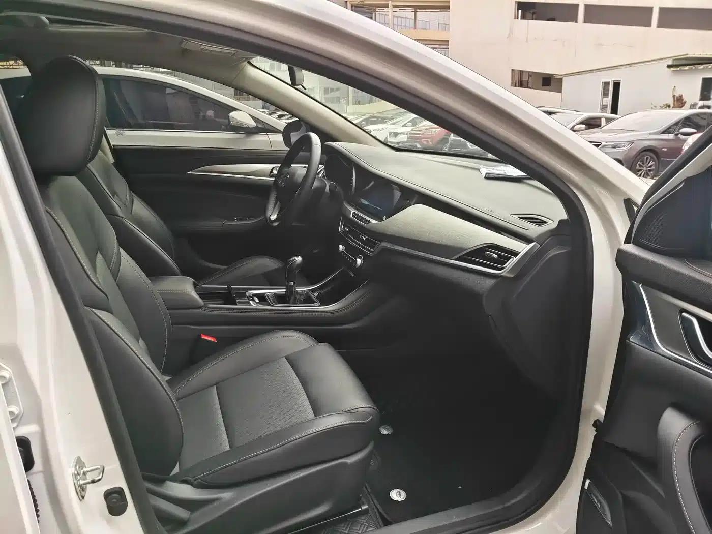 Changan Eado 2019 High-Performance Edition 1.6L GDI Manual Pioneer Model (China VI Emission Standard) — миниатюра 7