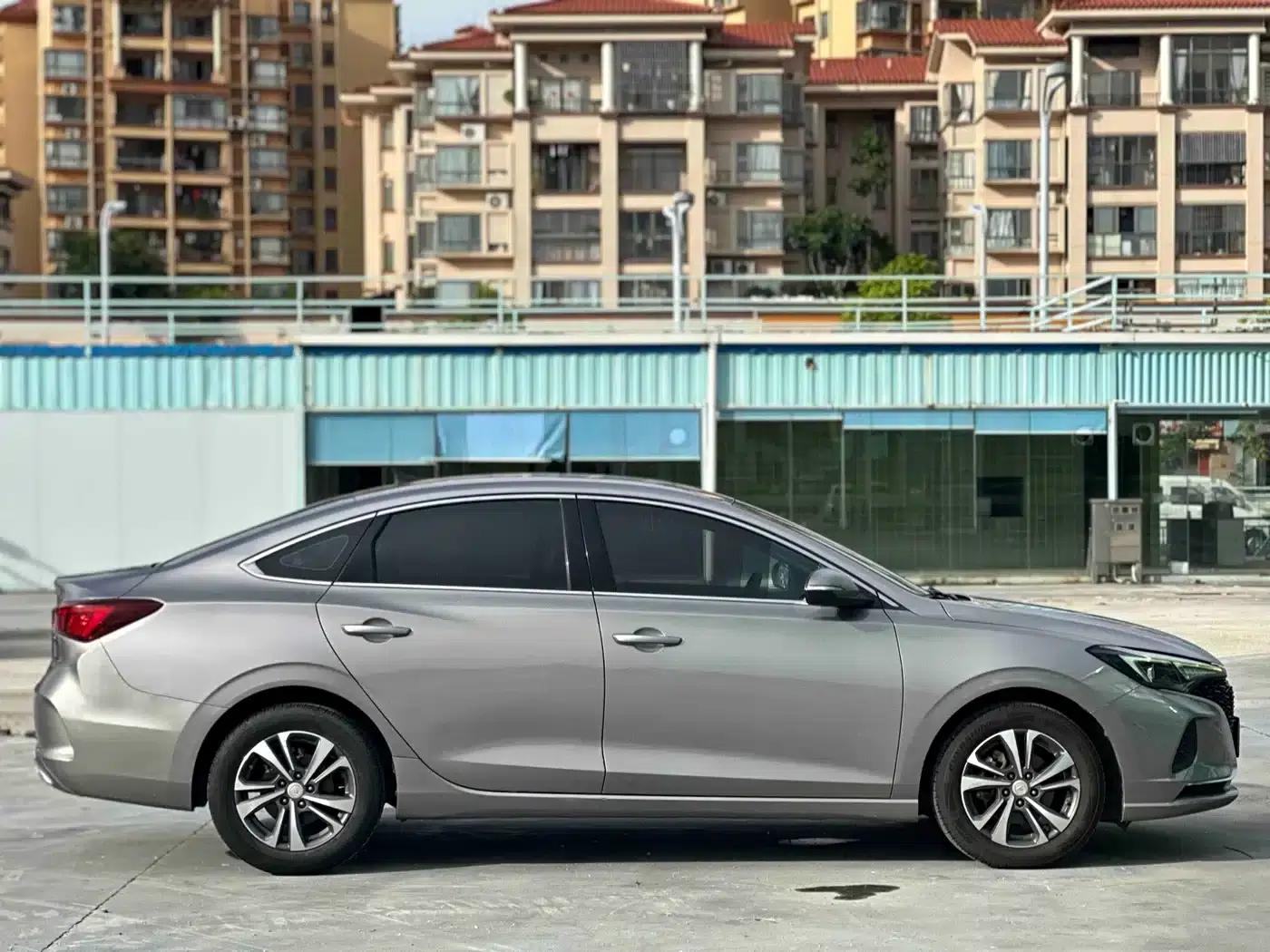 Changan Eado 2022 PLUS Blue Whale NE 1.4T GDI DCT Premium Edition — миниатюра 10