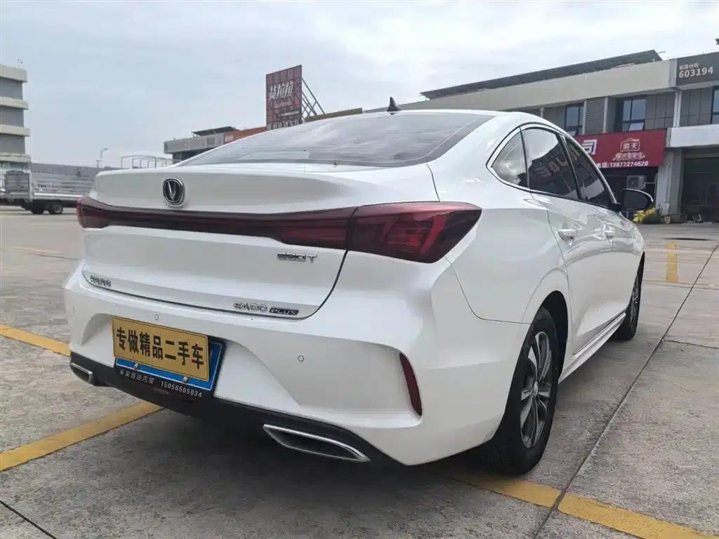 Changan Eado 2022 PLUS Blue Whale NE 1.4T GDI DCT Flagship Edition — миниатюра 12