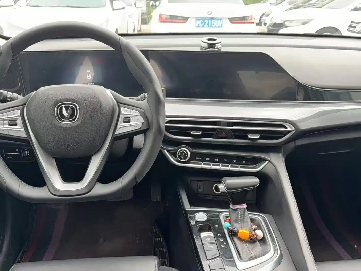 Changan Eado 2020 PLUS Blue Whale NE 1.4T GDI DCT Premium Edition — миниатюра 4