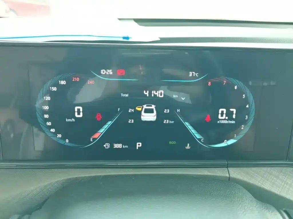 Changan Eado 2025 PLUS 1.4T Dual-Clutch High-Performance Edition — миниатюра 12
