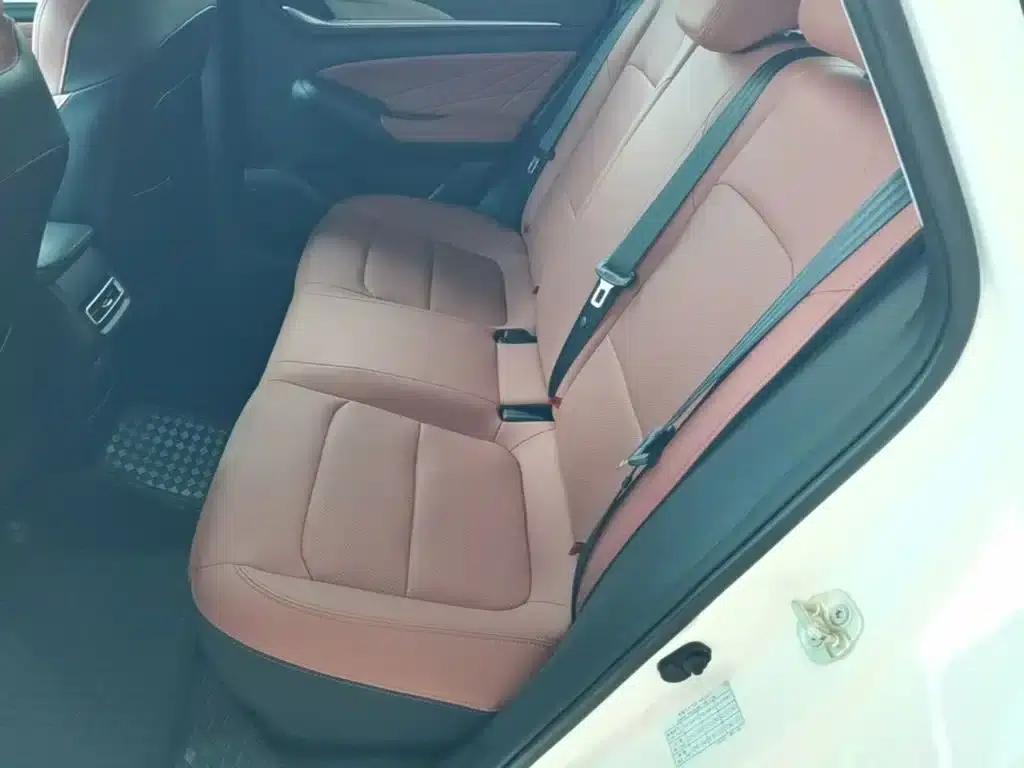 Changan Eado 2025 PLUS 1.4T Dual-Clutch High-Performance Edition — миниатюра 17