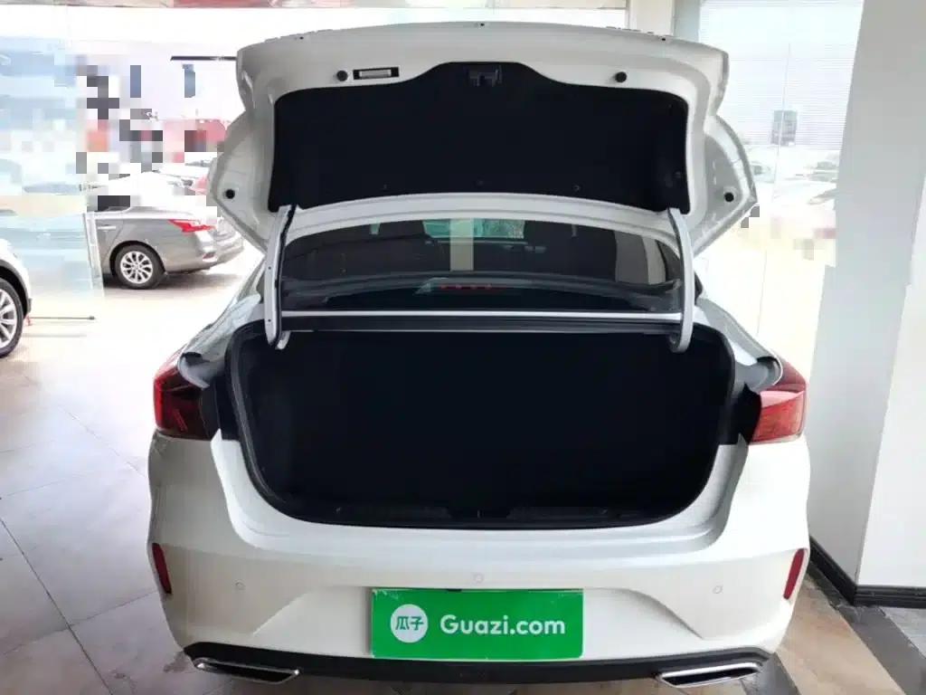 Changan Eado 2025 PLUS 1.4T Dual-Clutch High-Performance Edition — миниатюра 19
