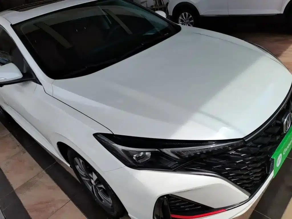 Changan Eado 2025 PLUS 1.4T Dual-Clutch High-Performance Edition — миниатюра 4