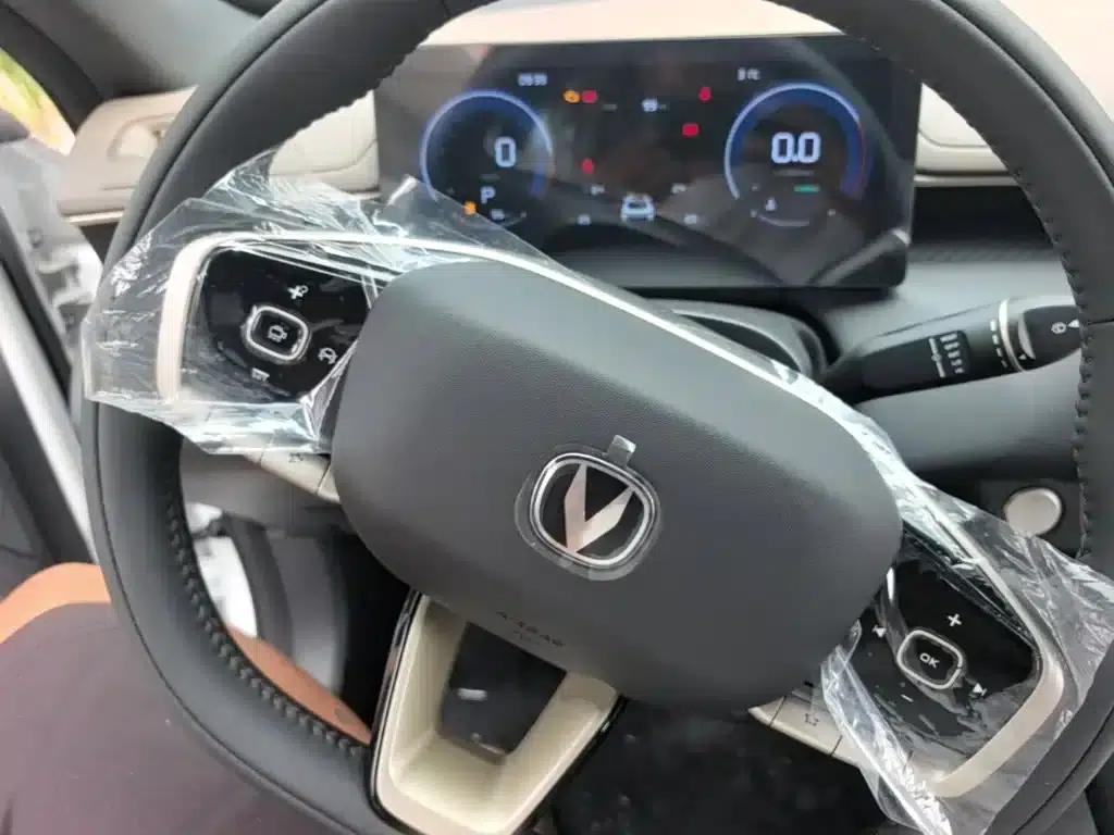 Changan Eado 2026, Fourth Generation, 1.5T 500Bar Enjoyable Edition — миниатюра 11