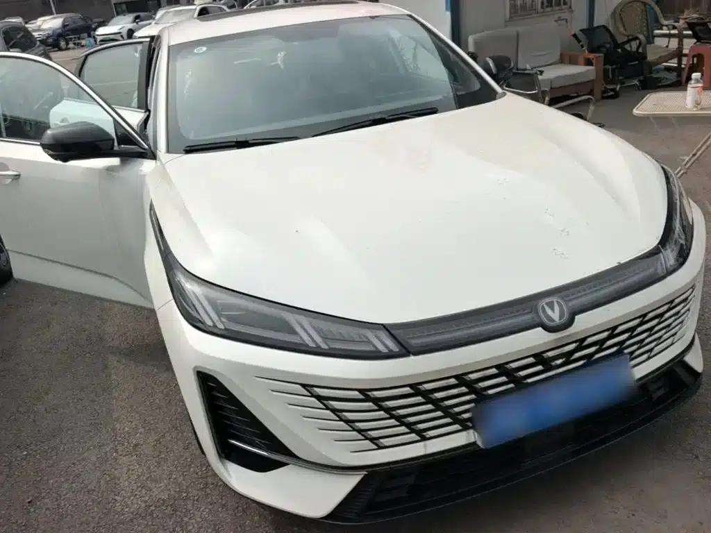 Changan Eado 2026, Fourth Generation, 1.5T 500Bar Enjoyable Edition — миниатюра 4